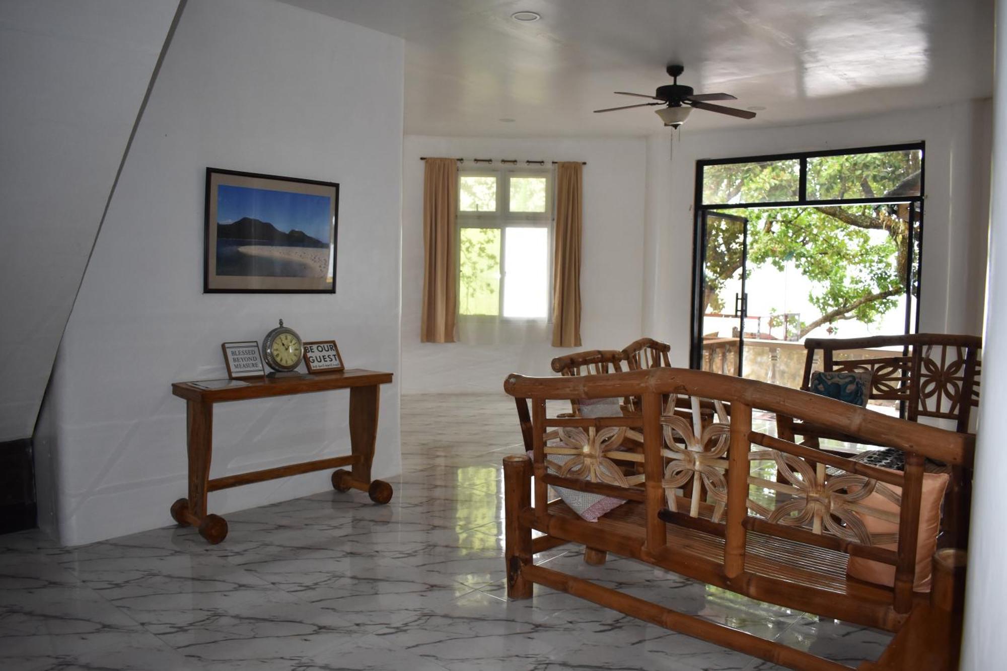 Seaside Traveler'S Inn By Camiguin Island Home Catarman  Extérieur photo